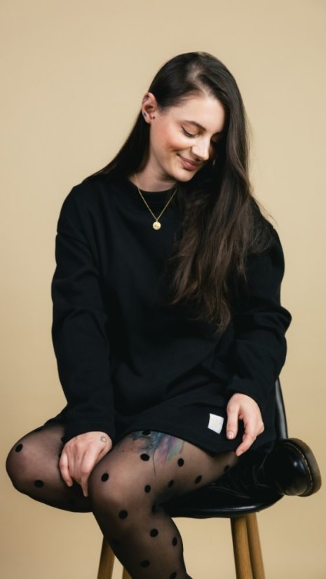 Oversized svetr Mia černá - Velikost: XS/S
